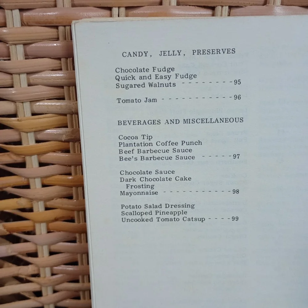 Women's Club‎ Of Northumberland County, VA Cookbook Lottsburg, VA Recipes 1981